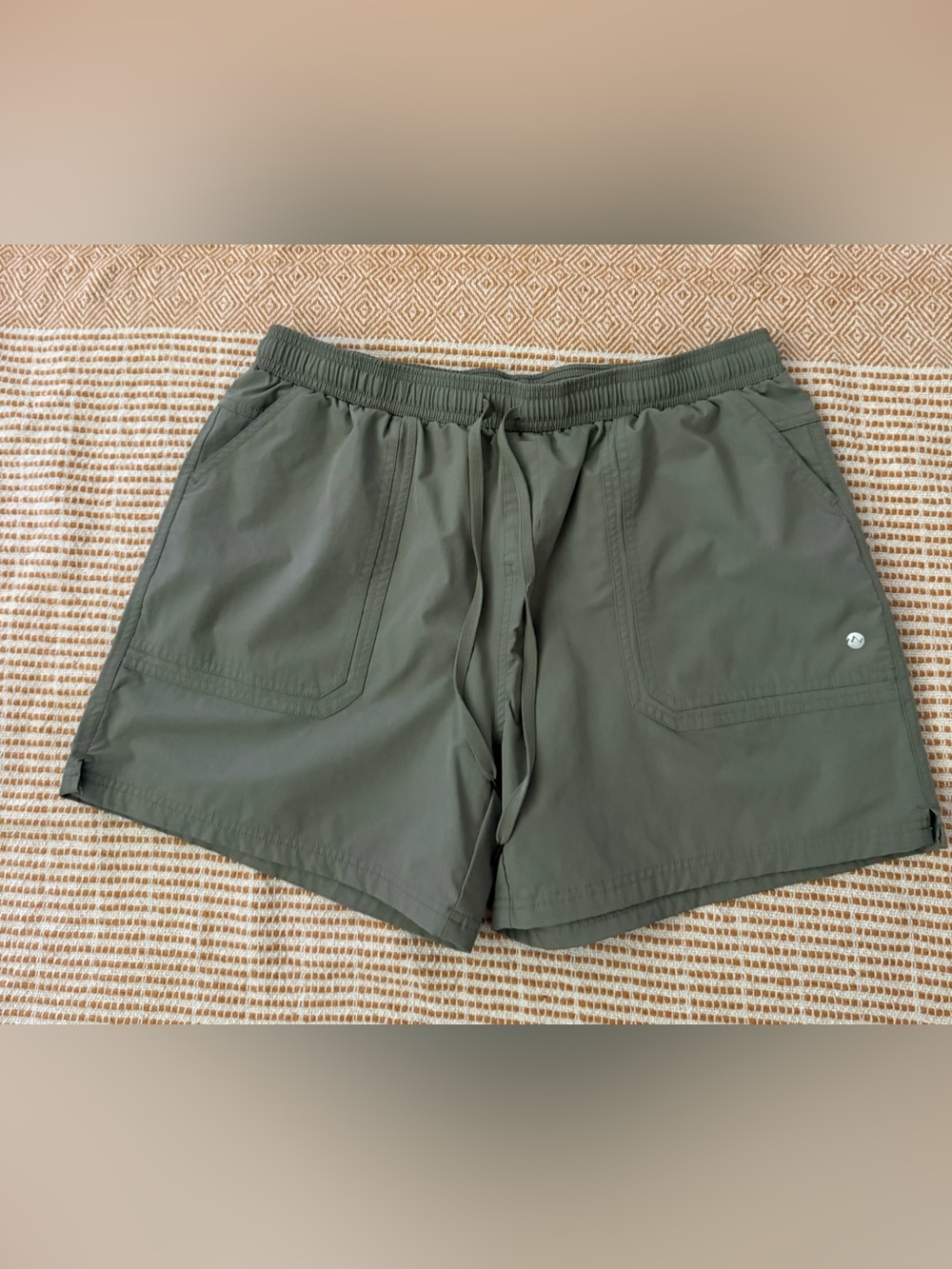 Willit Women's Quick Dry Hiking Shorts.  NWOT. XL